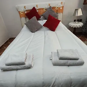 appartement-riad-5min-pied-de-laroport.marrakeshhotelsmorocco.com/