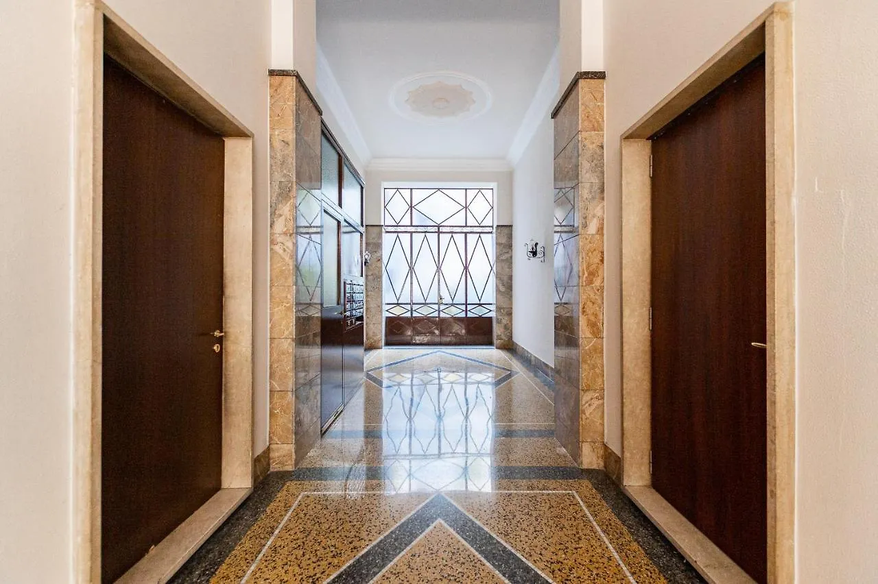 Bnbutler - Paganini Boutique Apartment Milaan 0*,